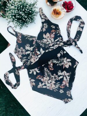 🌸Monokini ahuecado con lazo MOD:G878 - Imagen 3